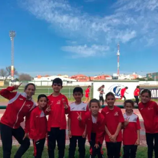 Promoción 2022-2023 Clases de atletismo en Cádiz para niños de 11 y 12 años